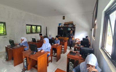 Ujian Asasemen Nasional Berbasis Komputer (ANBK) 2024